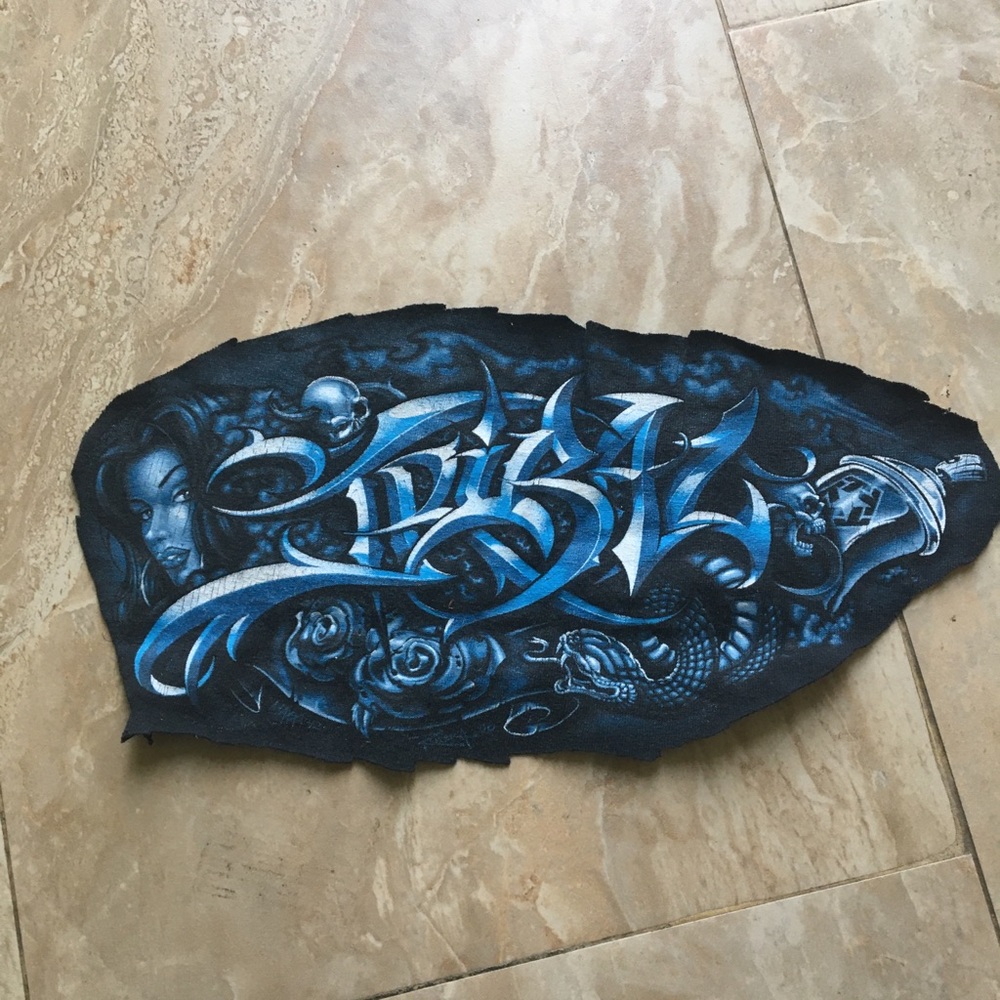 Tribal Gear Graffiti Spray Can Skulls Cut T Shirt Patch